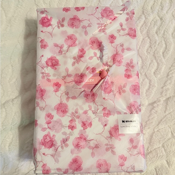 Authentic Stanley 40oz Ribbon Rosa - Picture 7 of 7